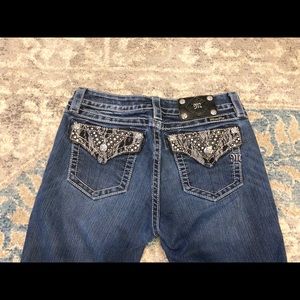 Miss Me Mid-Rise Boot Cut Jeans SZ 29